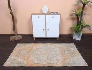 Vintage Area Rug - Thumbnail