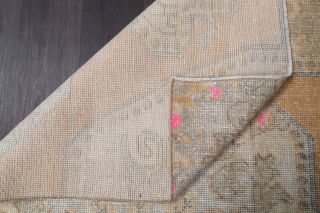 Vintage Area Rug - Thumbnail