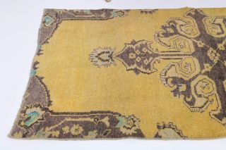 Vintage Area Rug - Thumbnail