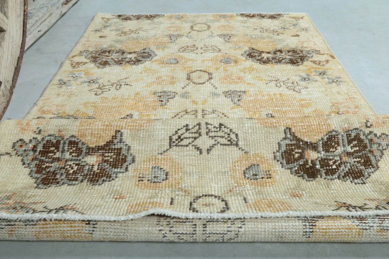 3x6 Vintage Handwoven Retro Floral Rug Runner