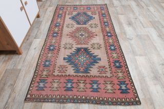 Vintage Handmade Area Rug - Thumbnail