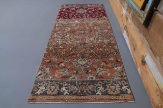 Floral Design Vintage Runner Rug - Thumbnail