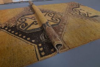 Vintage Runner Rug - Thumbnail