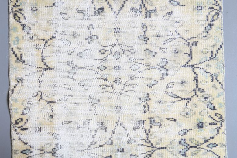 Vintage Runner Rug - 28745