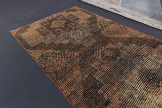 Vintage Runner Rug - Thumbnail