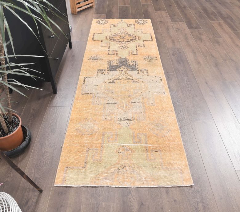 Vintage Runner Rug - 24705