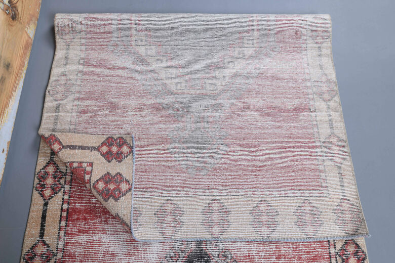 Vintage Runner Rug - 26572