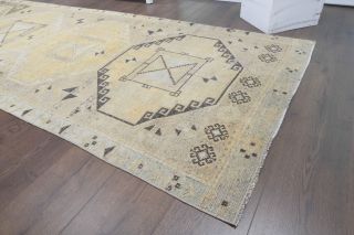 Sand Watch Design Vintage Runner Rug - Thumbnail