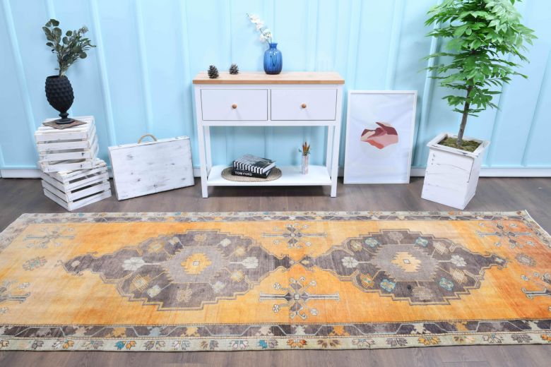 Vintage Runner Rug - 26547