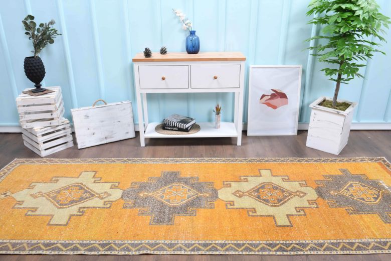 Vintage Runner Rug - 26565