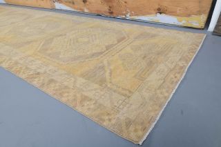 Vintage Runner Rug - Thumbnail