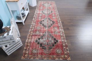 Long Vintage Runner Rug - Thumbnail