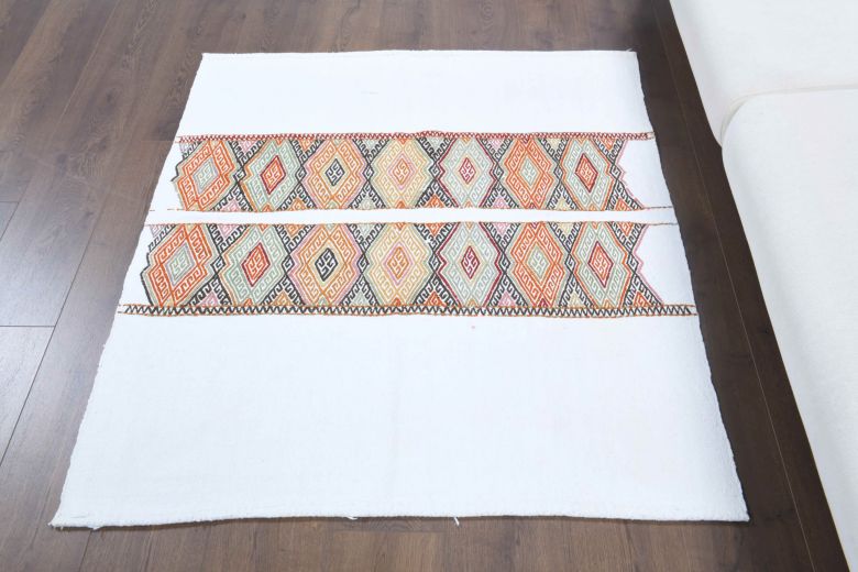 4x4 Handmade Vintage Accent Rug