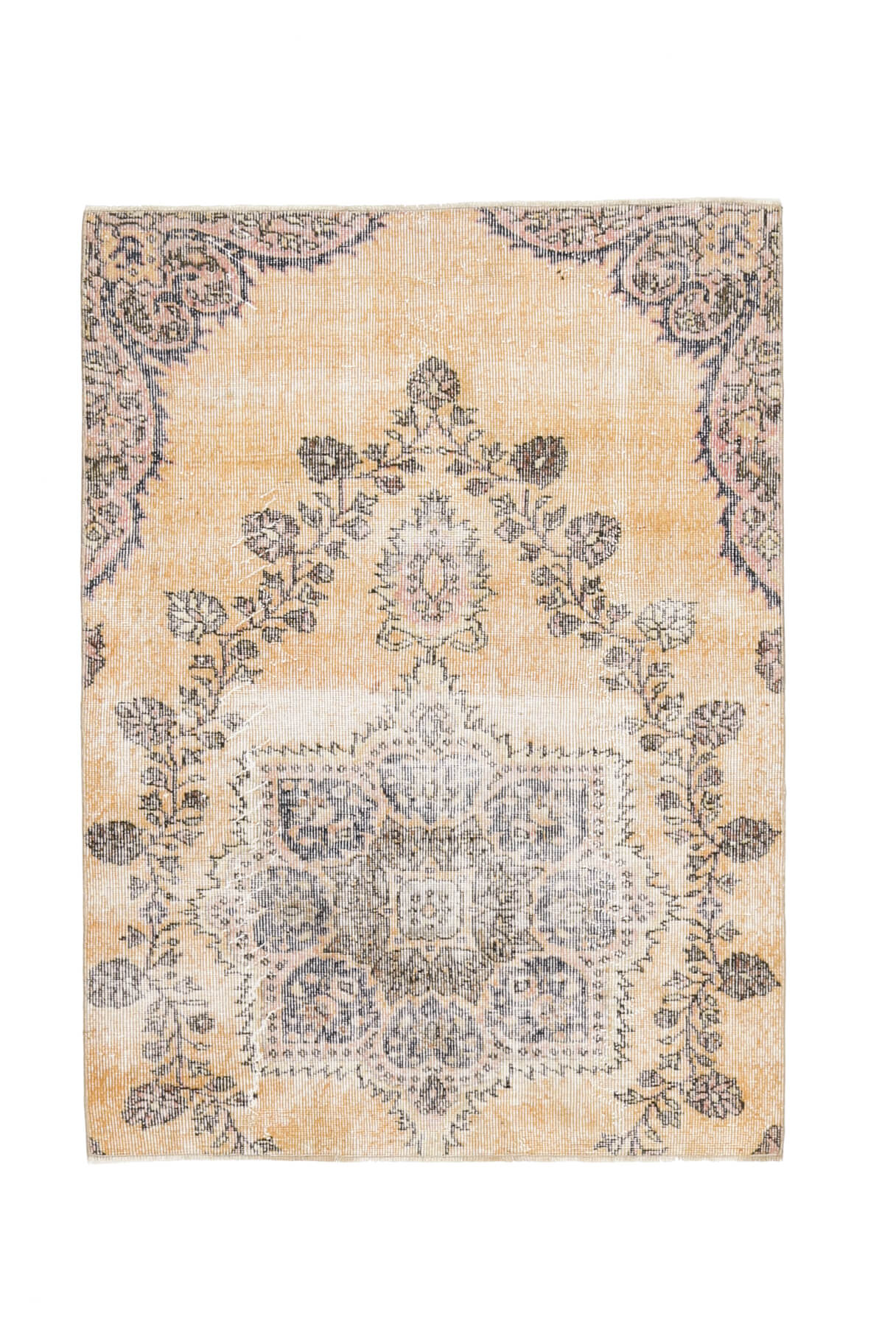 4x5 rug in room