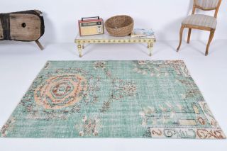 Vintage Area Rug - Thumbnail