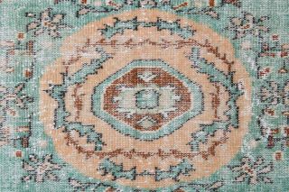 Vintage Area Rug - Thumbnail