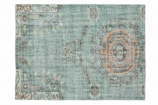 Vintage Area Rug - Thumbnail