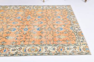 Vintage Accent Rug - Thumbnail