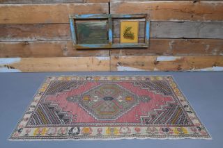 Vintage Area Rug - Thumbnail