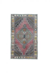 Vintage Area Rug - Thumbnail