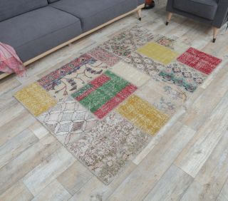 4x6 Vintage Patchwork Area Rug - Thumbnail