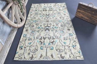 4x7 Handmade Vintage Area Rug - Thumbnail