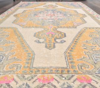 Vintage Area Rug - Thumbnail