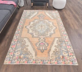 Vintage Area Rug - Thumbnail