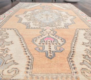 Vintage Area Rug - Thumbnail