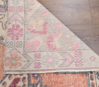 Vintage Area Rug - Thumbnail