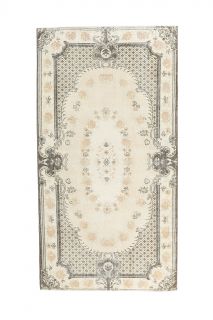 Vintage Area Rug - Thumbnail