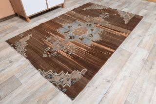 Vintage Area Brown Rug - Thumbnail