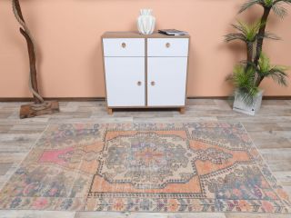 Vintage Area Rug - Thumbnail