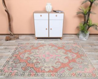 Vintage Area Rug - Thumbnail