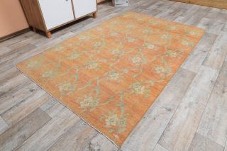 Vintage Area Rug - Thumbnail