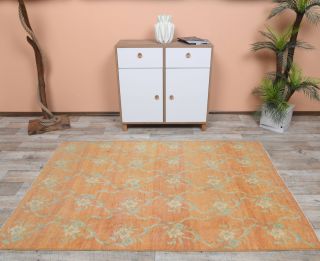 Vintage Area Rug - Thumbnail