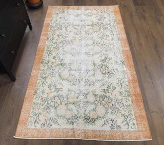 Vintage Throw Nursery Rug - Thumbnail