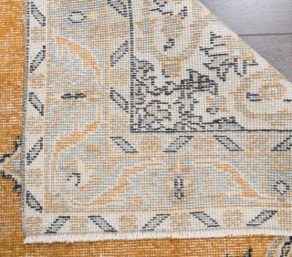 Vintage Orange Area Rug - Thumbnail