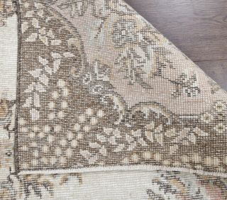 Vintage Brown Area Rug - Thumbnail