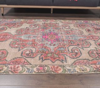 Vintage Area Rug - Thumbnail