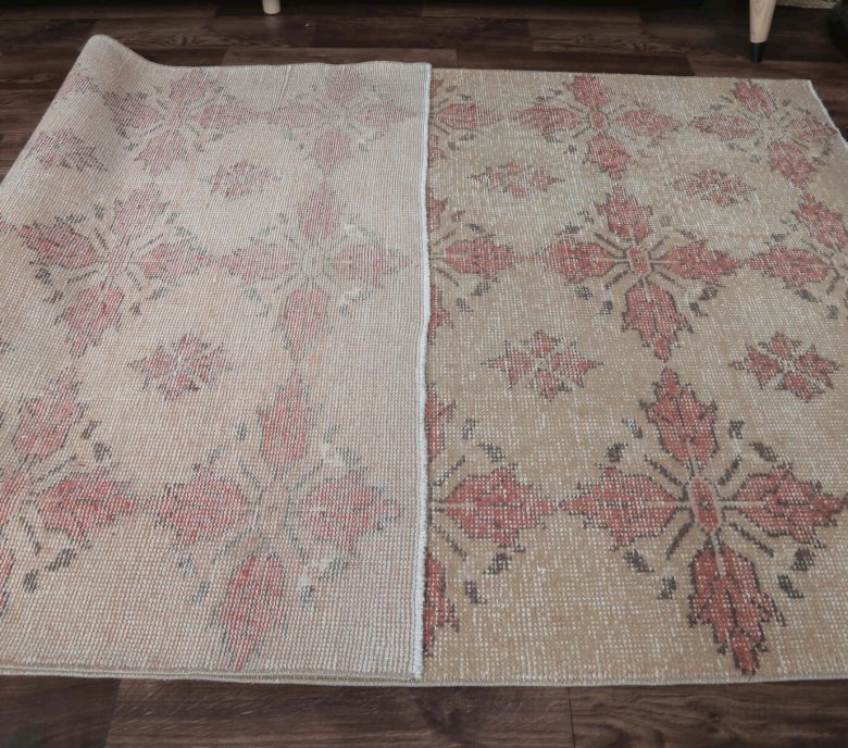 4x7 Vintage Handmade Floral Area Rug