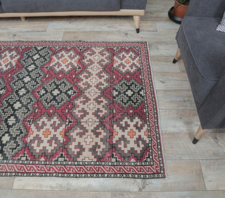 4x7 Vintage Handmade Area Pink Geometric Rug