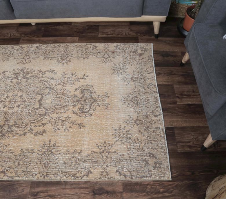 4x7 Vintage Handmade Oreintal Area Rug