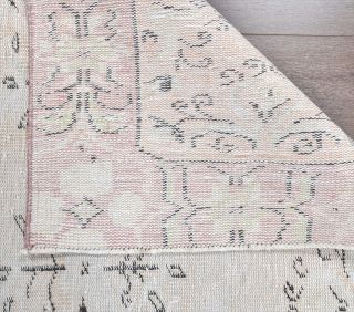 4x7 Vintage Handmade Turkish Area Rug - Thumbnail