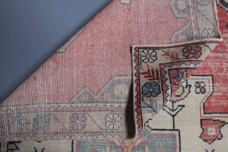 Oriental Vintage Area Rug