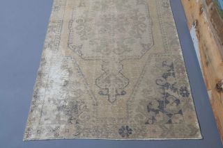 Vintage Area Rug - Thumbnail