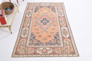 Vintage Area Rug - Thumbnail