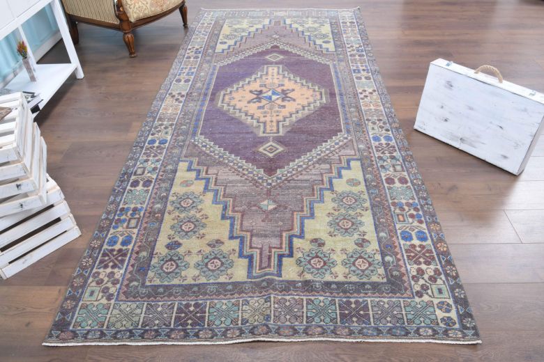 5x11 Wool Vintage Area Rug