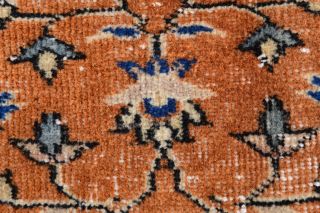 Vintage Area Rug - Thumbnail