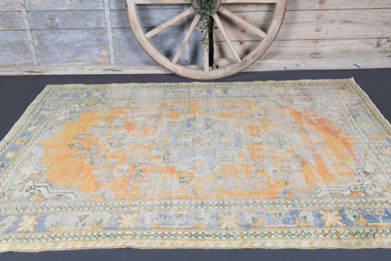 5x8 Handmade Vintage Turkish Area Rug